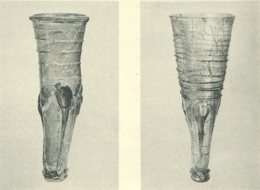 Poh&aacute;ry z hrobu Valsg&auml;rde 6.