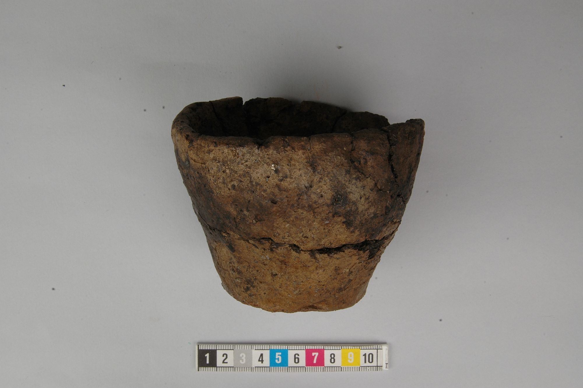 Keramick&aacute; n&aacute;doba z Gr&ouml;nsty